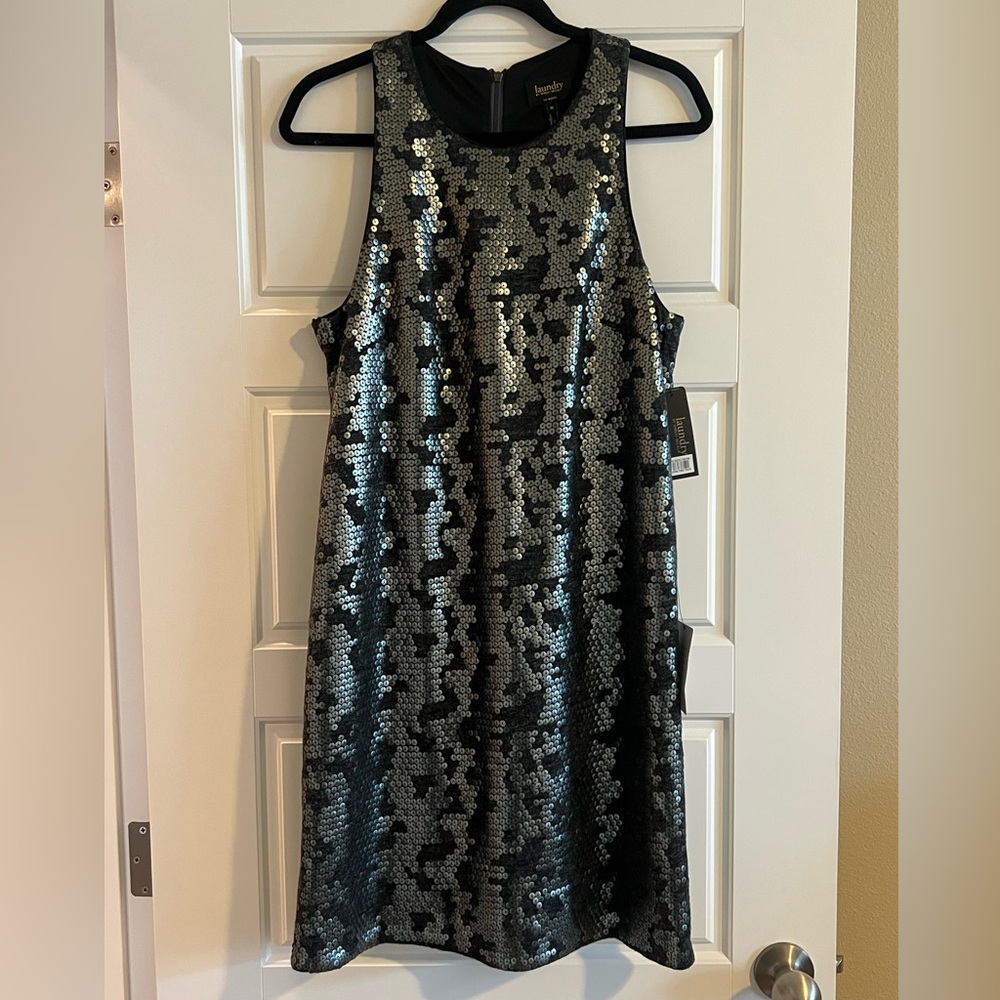 Laundry by Shelli Segal Silver Charcoal Sequin Cocktail Party Shift Dress Size M